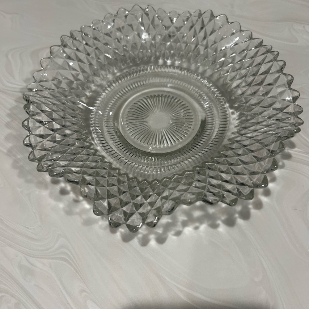 ⭐️$5 bundled⭐️Indiana Glass Diamond Point Ruffle Rim Dish Bowl/Jewelry Trinket